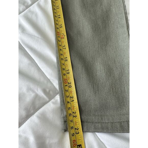 No Boundaries Pull-on Skinny Cargo High Rise Utility Skinny Size: XS (0-2) - Picture 5 of 9